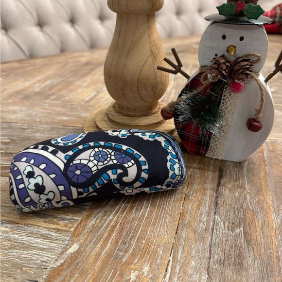 Vera Bradley Accessories - Vera Bradley Eyeglass Case